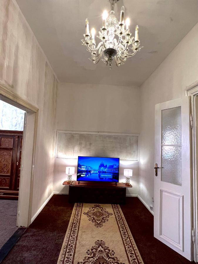 Csaky Palace Bratislava Appartement Buitenkant foto